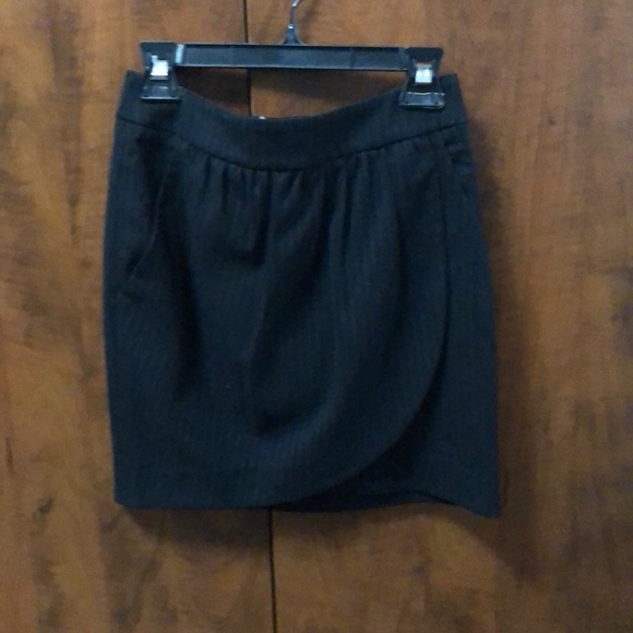 Talula, pin stripe mini skirt, size 0- never worn! - Picture 1 of 4